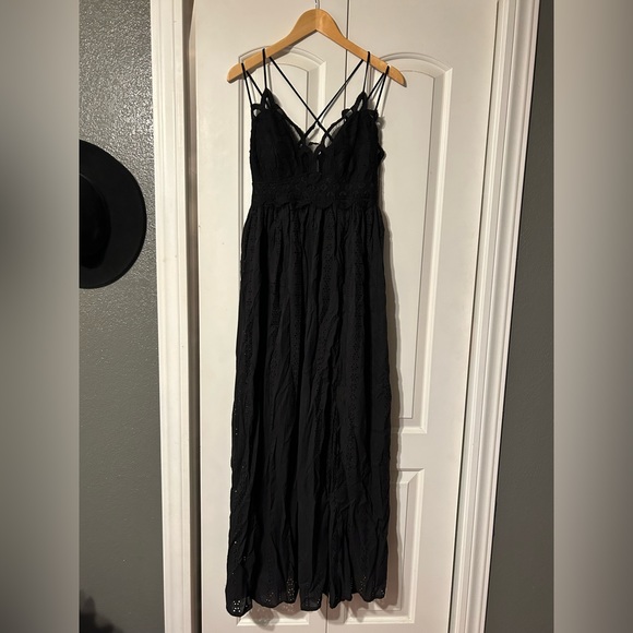 Black eye lit maxi dress - Picture 1 of 3